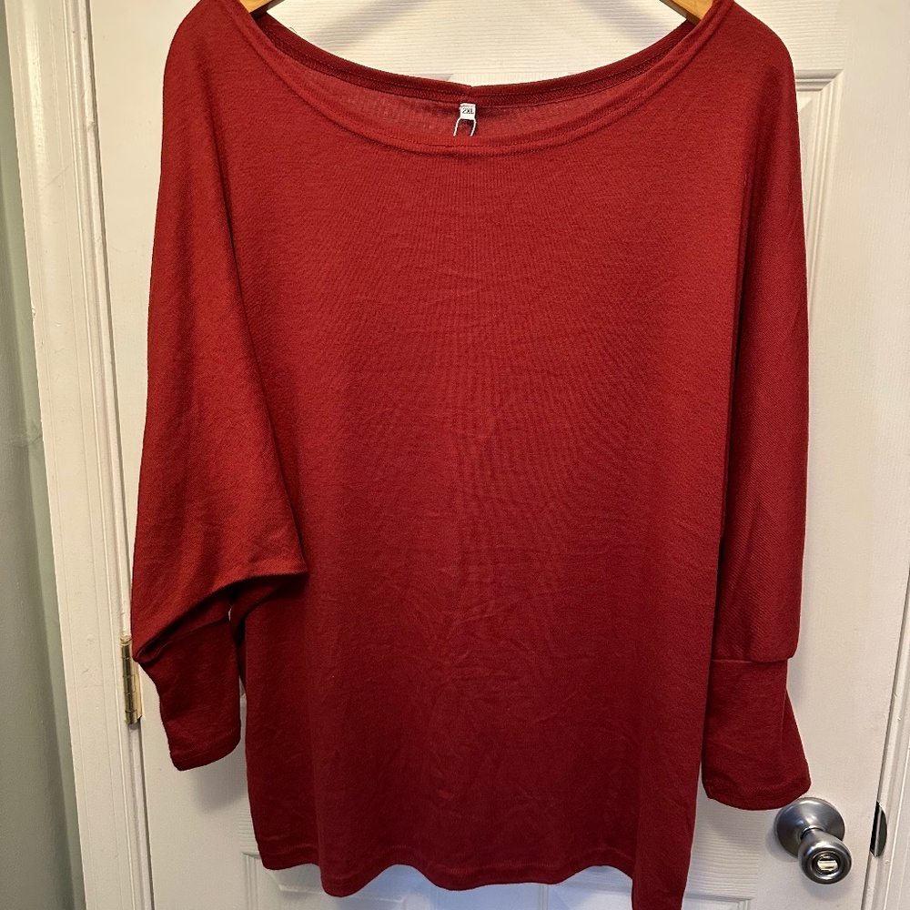 Brick red‎ shirt with dolman sleeves
